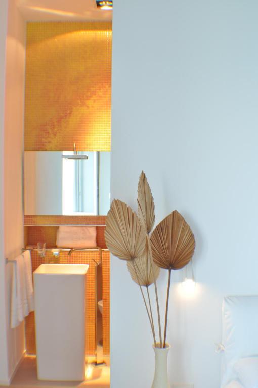 Moma Suites Private Beach モルフェッタ 部屋 写真